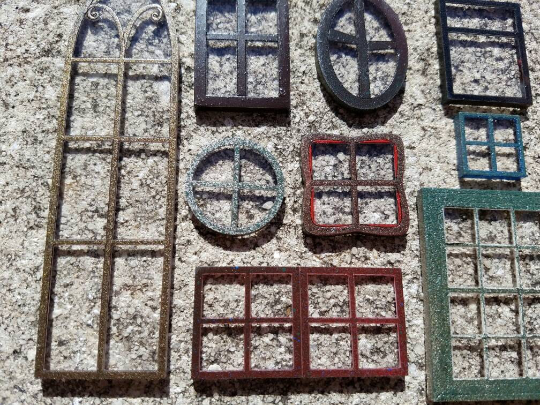 Set of tiny windows for fairy house / dollhouse / diorama / book house