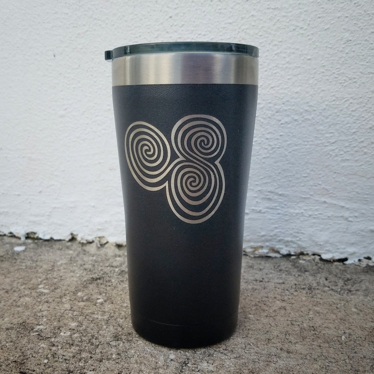 Newgrange Triskele tri-spiral engraved mug